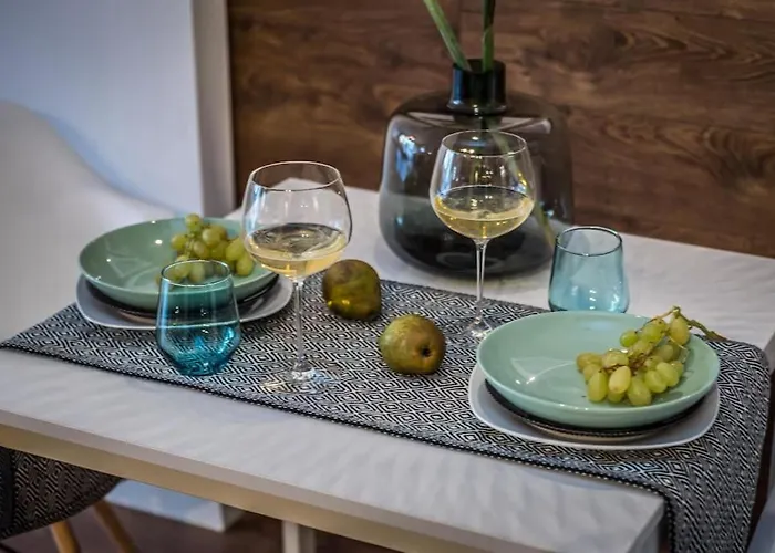 アパート Luksusowy & Parking ヴロツワフ